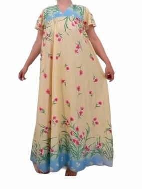 Vintage 70s Bernette Yellow Cream Blue Pink Floral Caftan Loungewear OS